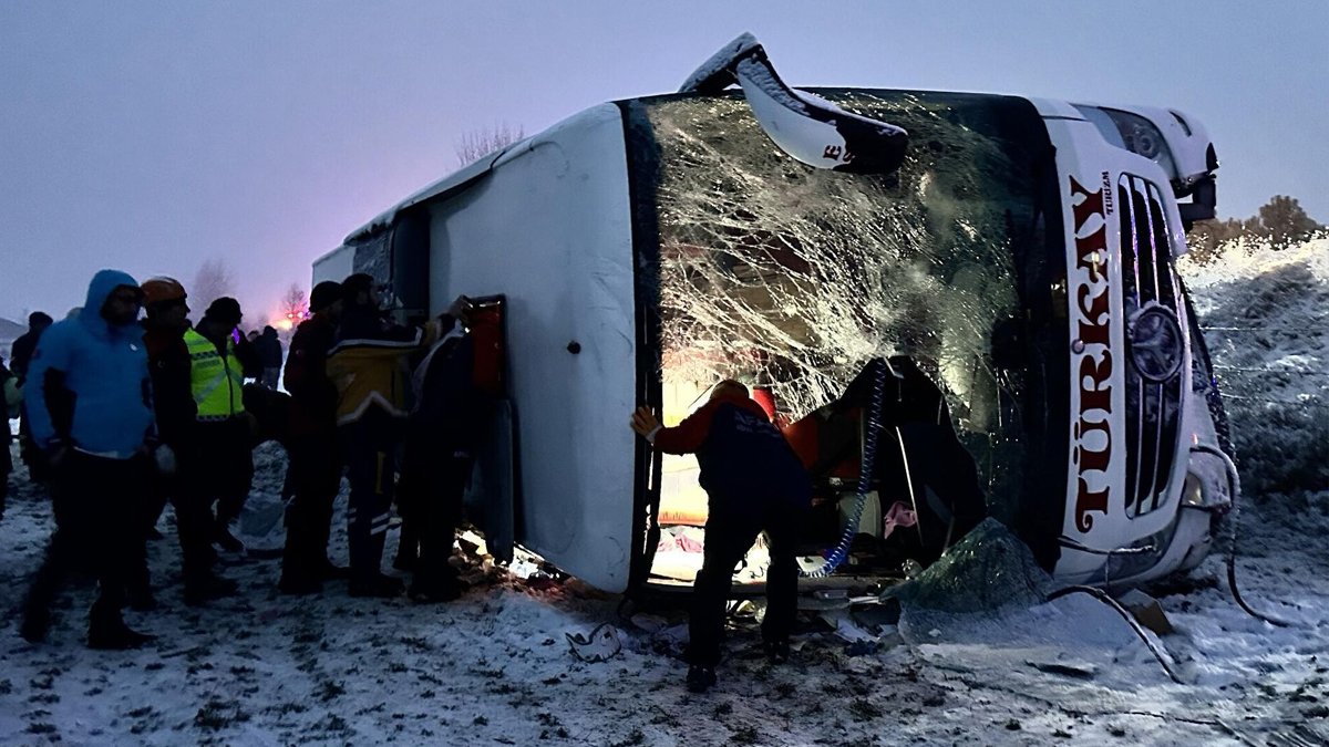 Otobüs kazalarında iki ayda 33 kişi öldü 271 kişi yaralandı: Uykusuzluk, dikkatsizlik, kural tanımazlık...
