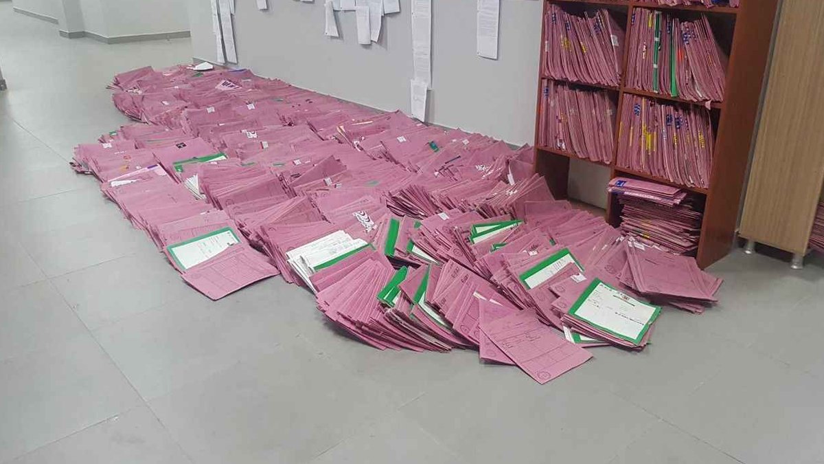 Borç 194 milyara çıktı: Bir ayda 696 bin yeni icra dosyası