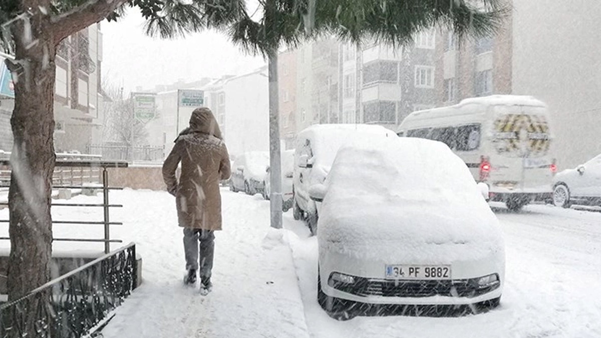 Meteoroloji'den İstanbul dahil birçok ile uyarı! Kuvvetli kar geliyor