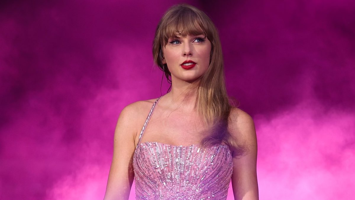 X platformu Taylor Swift'i aramalardan sildi: Hiçbir şekilde adı çıkmıyor
