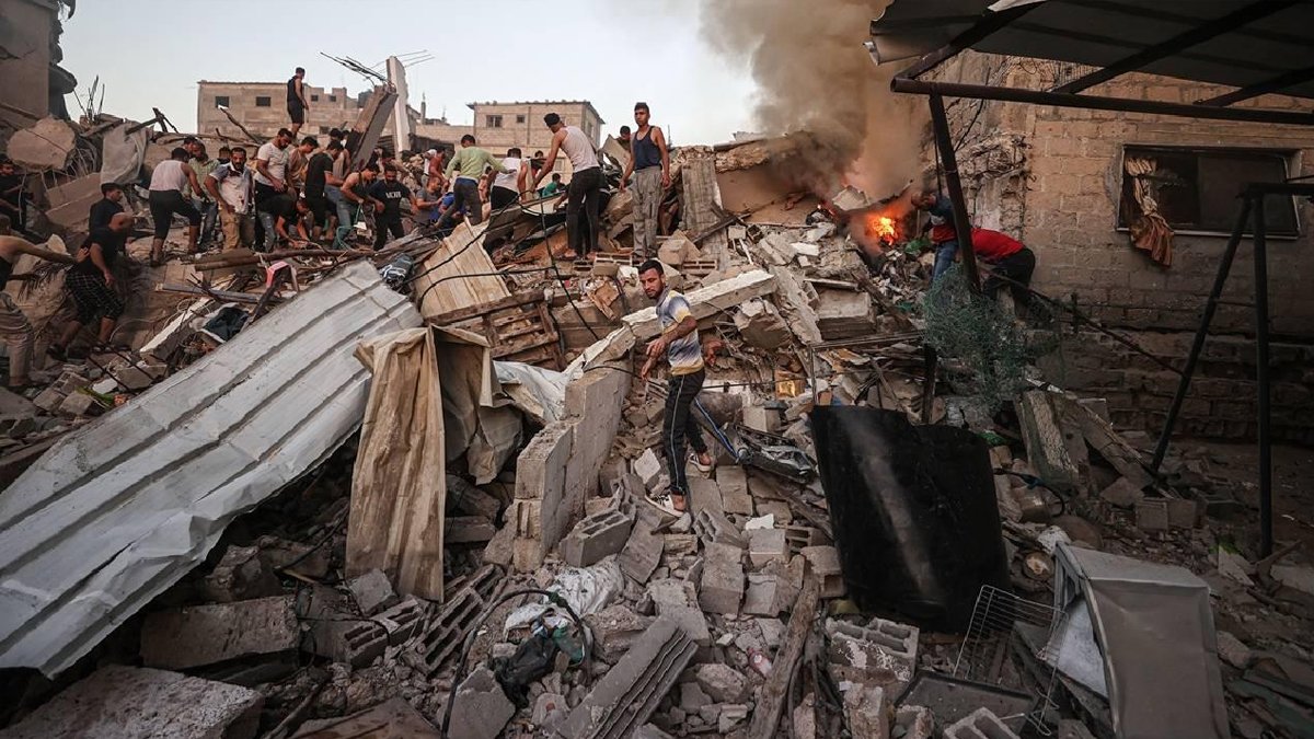 İsrail BM'ye ait okulu vurdu: Çok sayıda ölü ve yaralı var