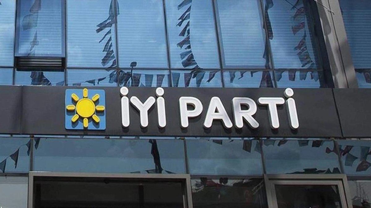 İYİ Parti'de toplu istifa!