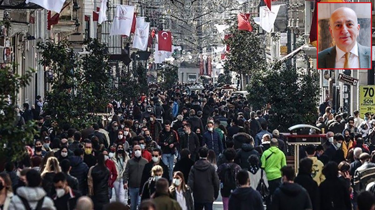 Ekonomist Mahfi Eğilmez nedenini açıkladı: Orta sınıf yok oluyor