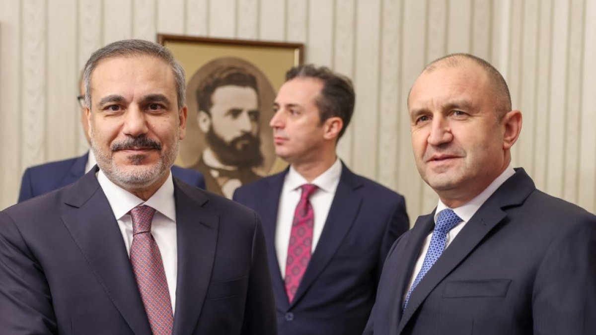 Fidan Bulgaristan Cumhurbaşkanı Radev ile görüştü
