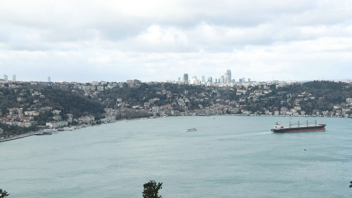 Herkesin kar yağışıyla ilgili merak ettiği soru yanıt buldu: Meteoroloji İstanbul için doğru tahmin yapamıyor çünkü...