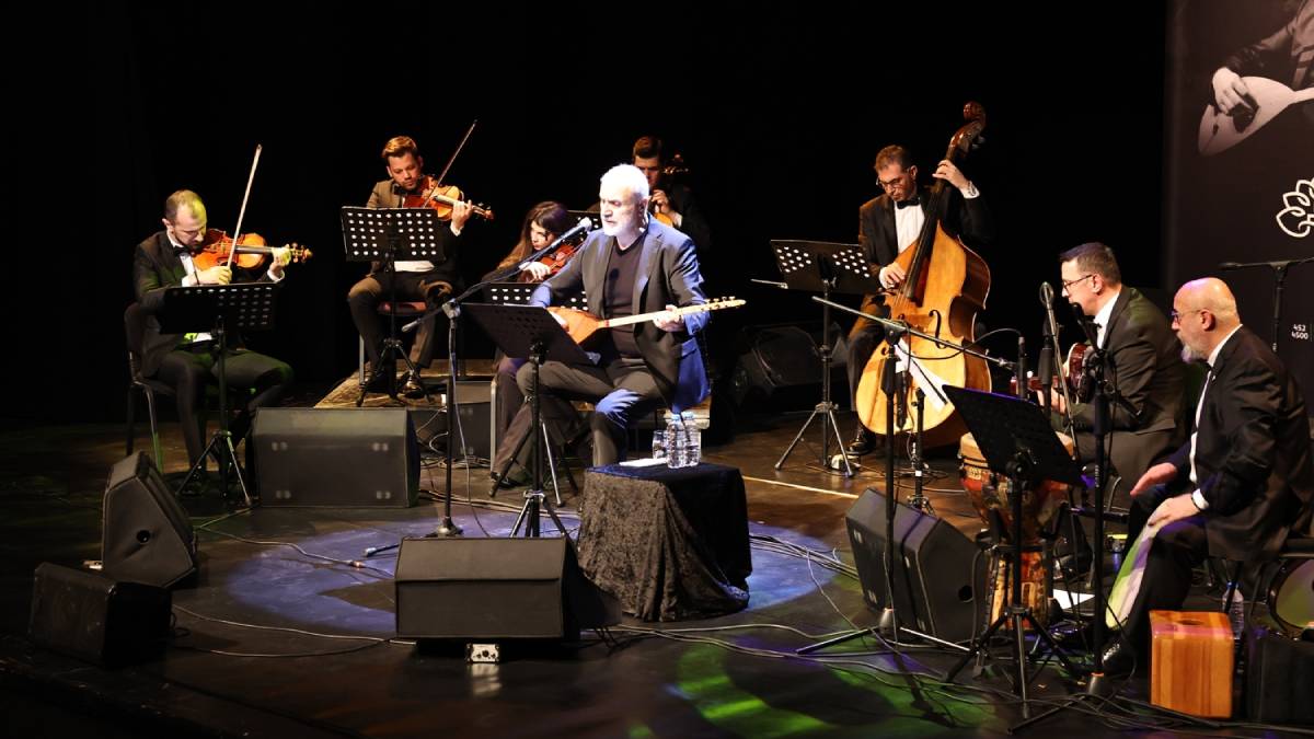 Aşık Veysel eserleriyle anıldı