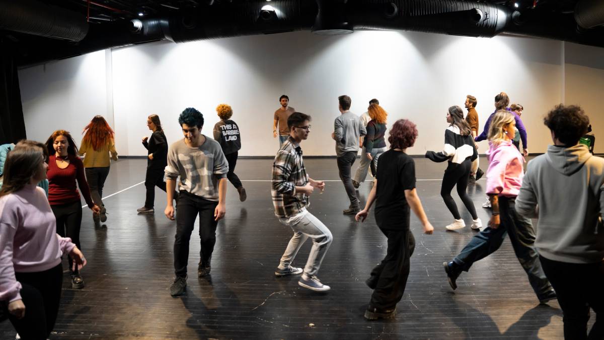 Nilüfer Gençlik Tiyatrosu yeni  ekiple yeni döneme başladı