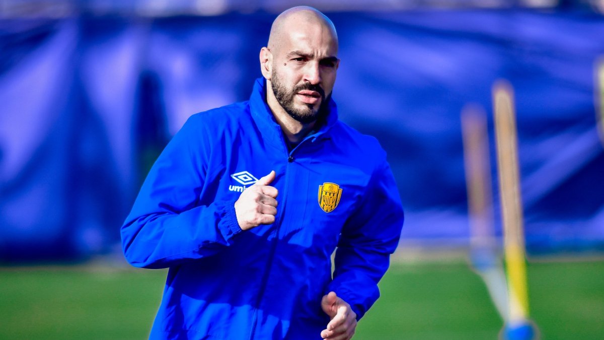 Gol müziği Futsal Toprak olacak! Soner Sarıkabadayı: Kupalar kazanmaya geldim