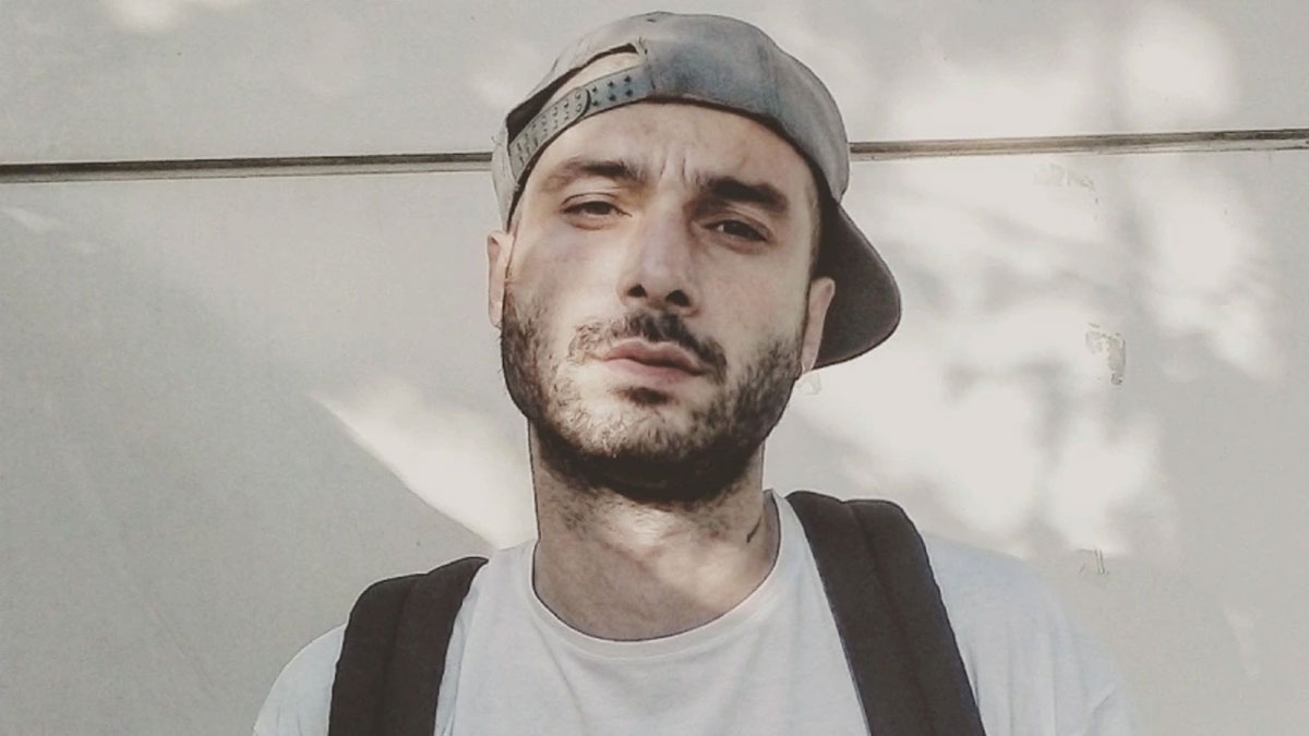 Ünlü rapçi Sansar Salvo ailesini bakanlığa şikayet etti