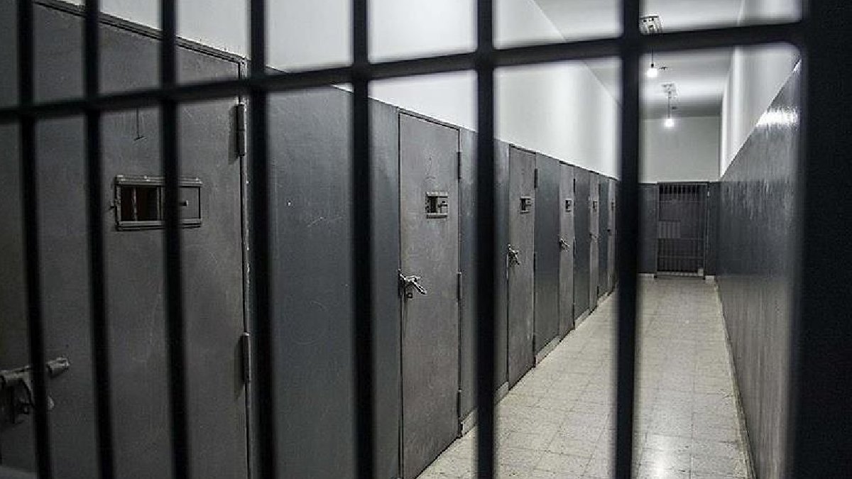 ABD'de hapishane araması kanlı bitti: 9 yaralı