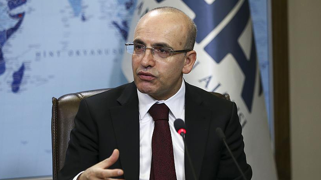 Bakan Şimşek'ten gençlere 'kara para' uyarısı