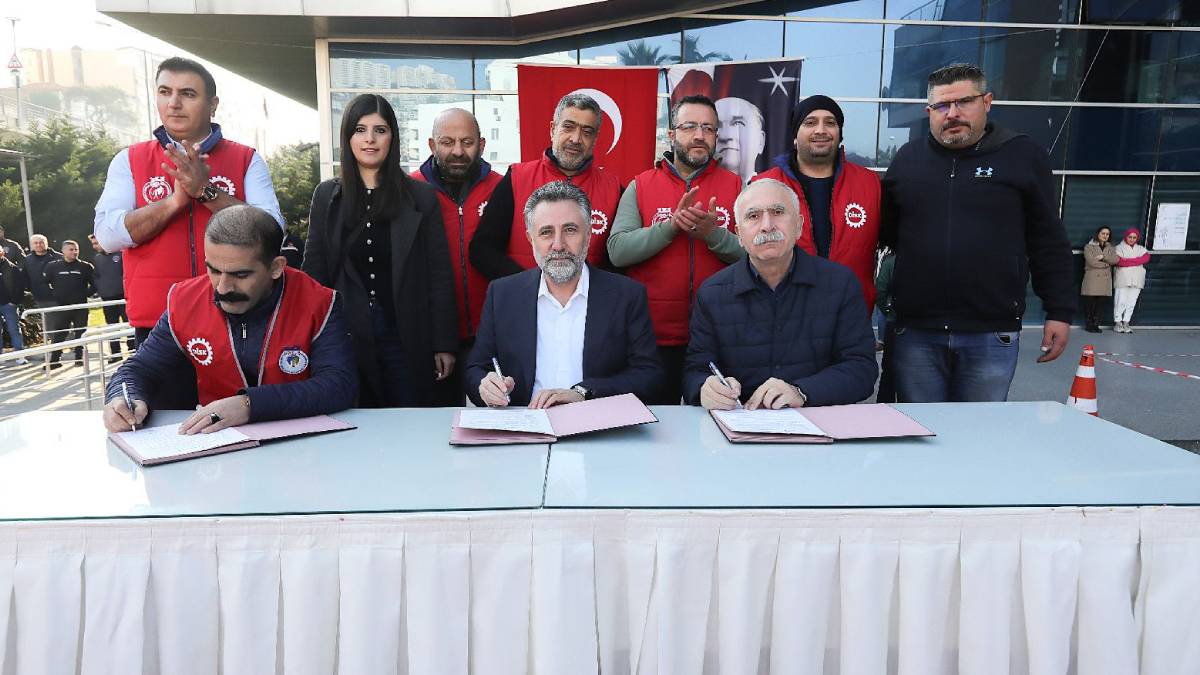 İzmir’de en yüksek işçi maaşı Bayraklı Belediyesinde