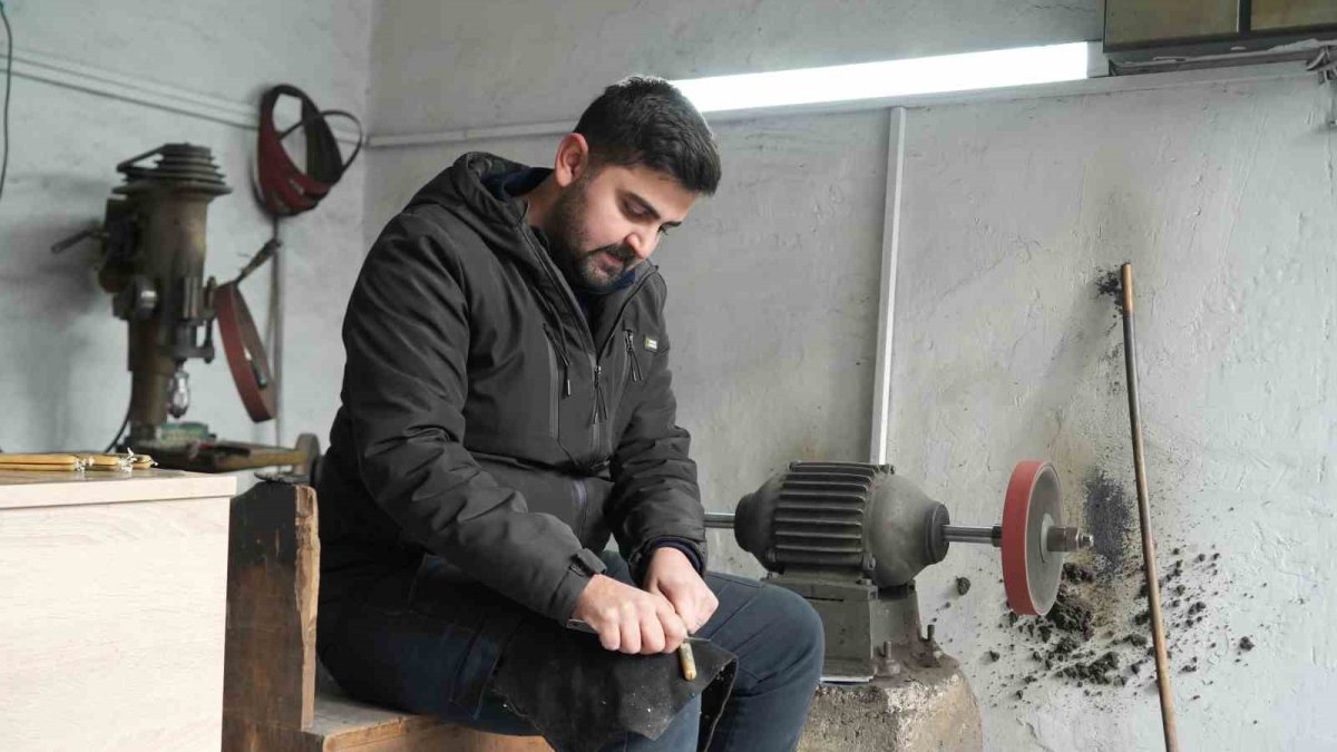 Öğretmenliği bıraktı, aile yadigarı mesleğe döndü! Hayalini, geleneğini sürdürmek için terk etti