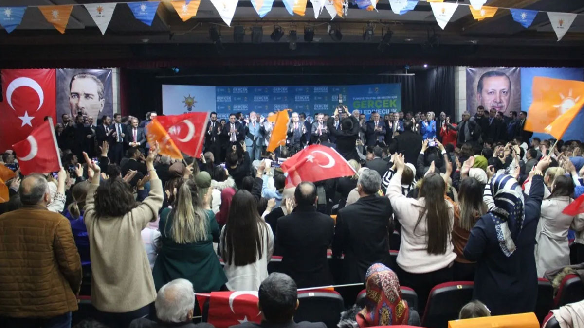 AK Parti Manisa adayları belli oldu