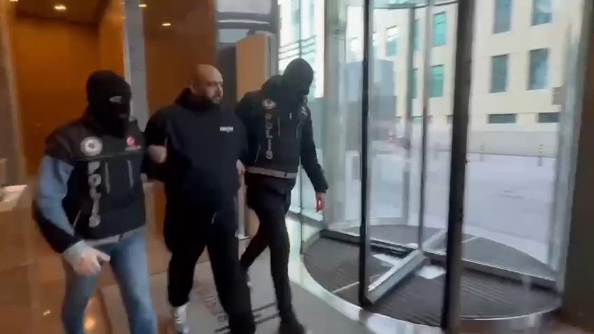 Kırmızı bültenle aranan bir uyuşturucu baronu daha İstanbul’da yakalandı