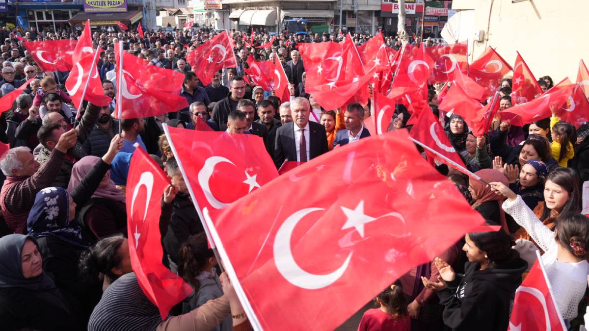 İmamoğlu’nda Başkan Zeydan Karalar’a sevgi seli