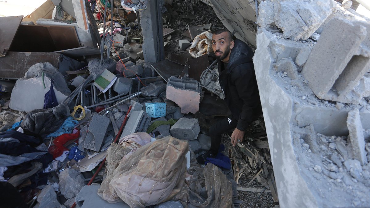 İsrail son 24 saatte 30 Filistinliyi öldürdü