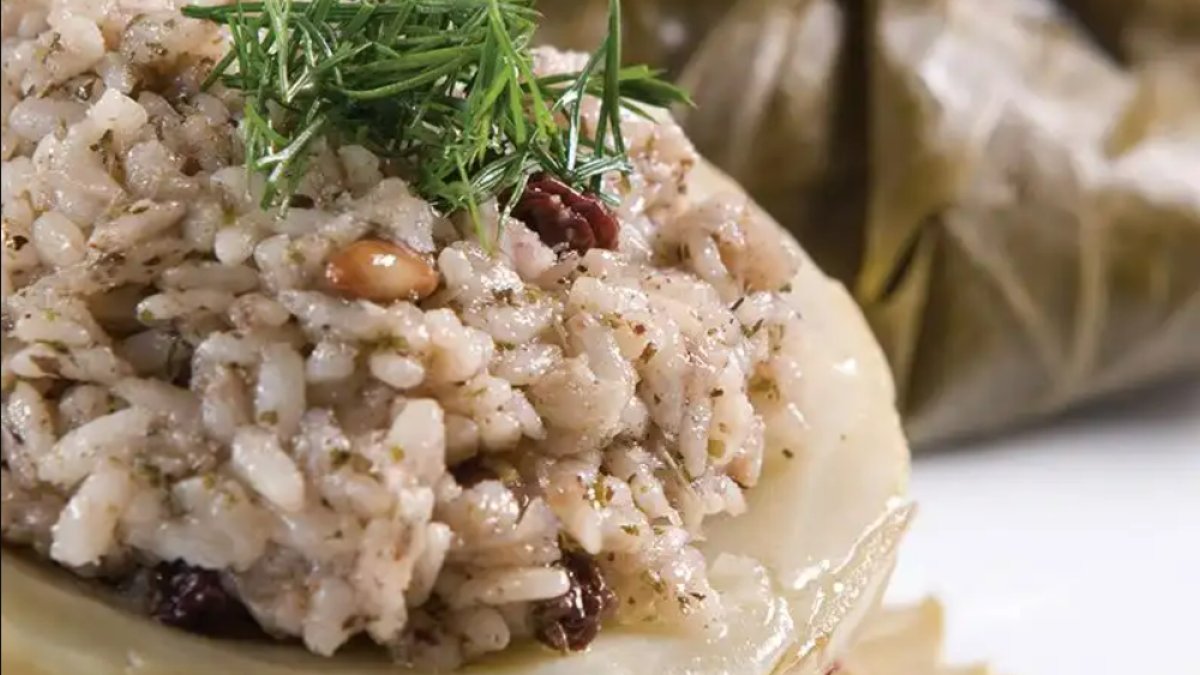 Enginar Dolması Tarifi: Lezzetli Bir Türk Yemeği