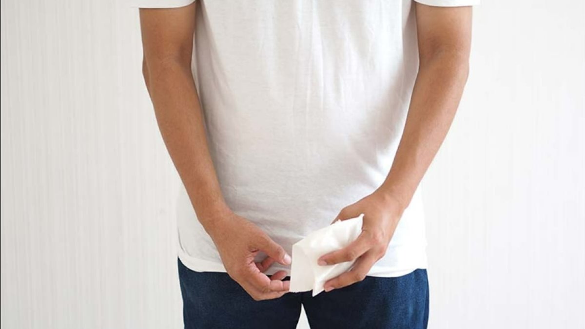 Erkeklerde İdrardan Kan Gelmesi: Sebepleri ve Tedavisi