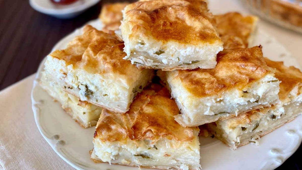 Evde hazır yufkadan el açması börek tarifi: püf noktalarıyla lezzeti yakalayın!