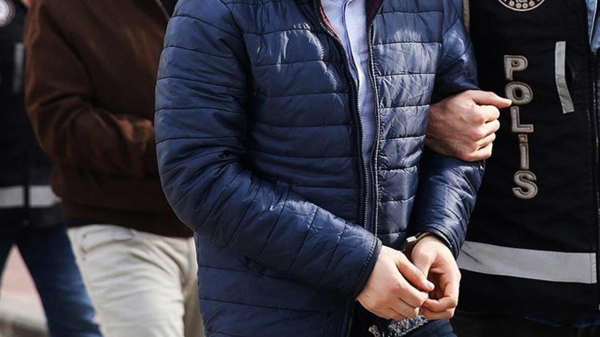 Ankara'da FETÖ operasyonu: 13 gözaltı kararı