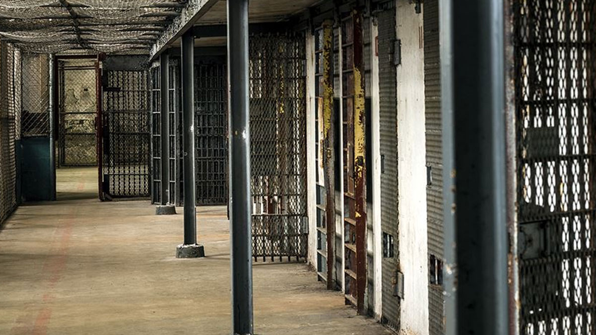 Cezaevinde yatanlara 'Nazi' zulmü: İsrail Filistinlileri ölüme mahkum etti