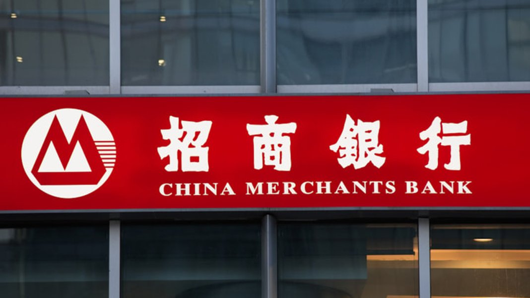 Eski banka yöneticisine yolsuzluk nedeniyle idam cezası