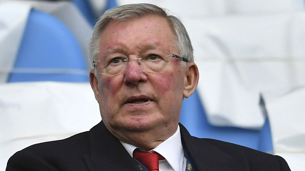 Alex Ferguson, Cüneyt Çakır'a ağır sözlerle yüklendi