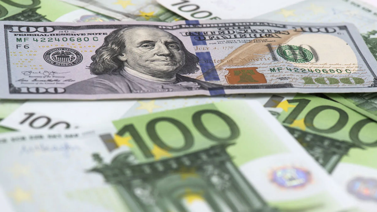 Dolar ve euroda yatay seyir