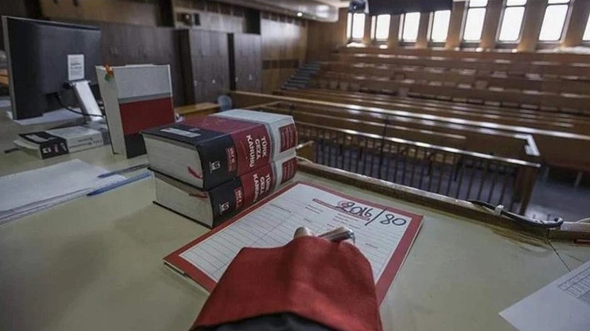 4 yılda dünyaya getirdiği 4 bebeğini de terk etti