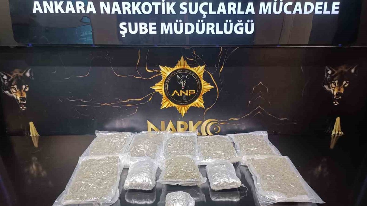 15 ilde Narkogüç Operasyonu: 214 gözaltı, 1 ton 110 kg uyuşturucu...