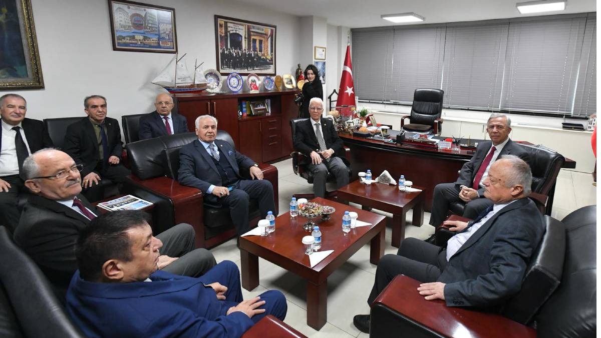 Mansur Yavaş’tan Türkiye Emekliler Derneği’ne ziyaret: “Desteğimiz devam edecek”