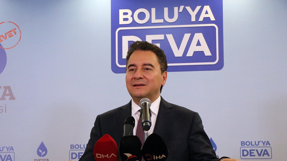 Babacan: Yıllardır döviz rezervlerini arka kapıdan sattılar