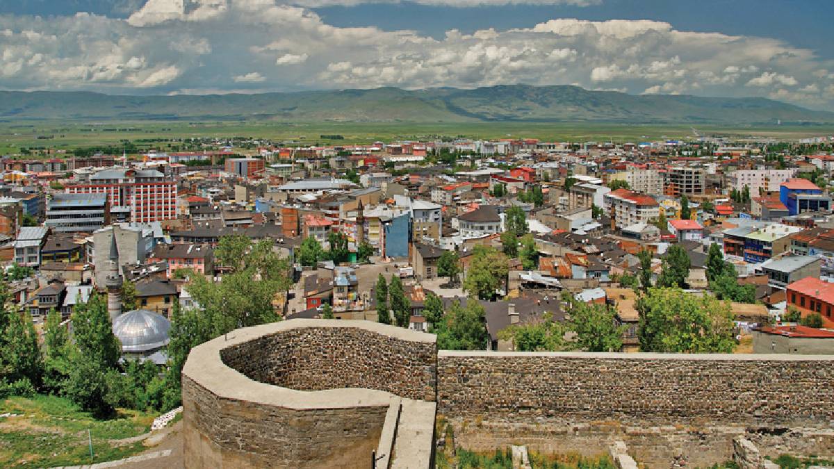 Nüfusu en düşük ilçeler! Buralarda resmen in cin top oynuyor: Şehirden uzaklaşmak isteyenlerin yeni adresi olacak
