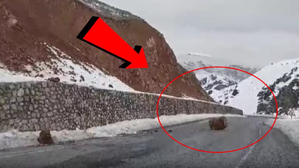 O yolda araba sürmek işkenceye döndü! Yola düşen kayalar sürücülere zor anlar yaşattı