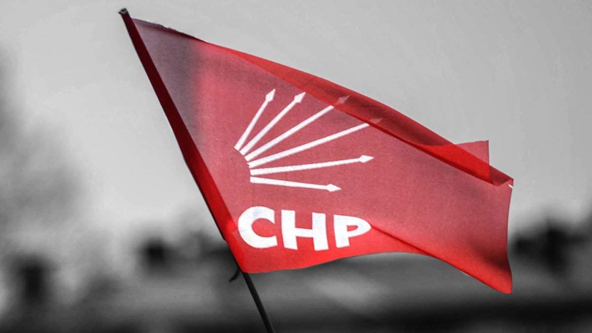 CHP'li il başkanı istifa etti
