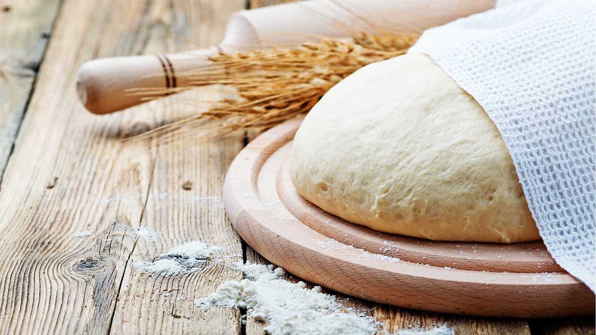 Bu hamurla ister pizza yap ister poğaça, ister pişi... İşte çok amaçlı balon gibi kabaran hamur tarifi!