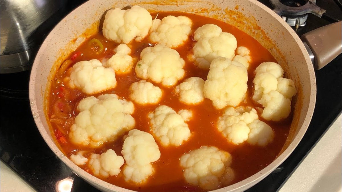 Karnıbaharın kötü kokusunu şak diye alıyor! Tencereye 1 kaşık ekleyin gerisine karışmayın