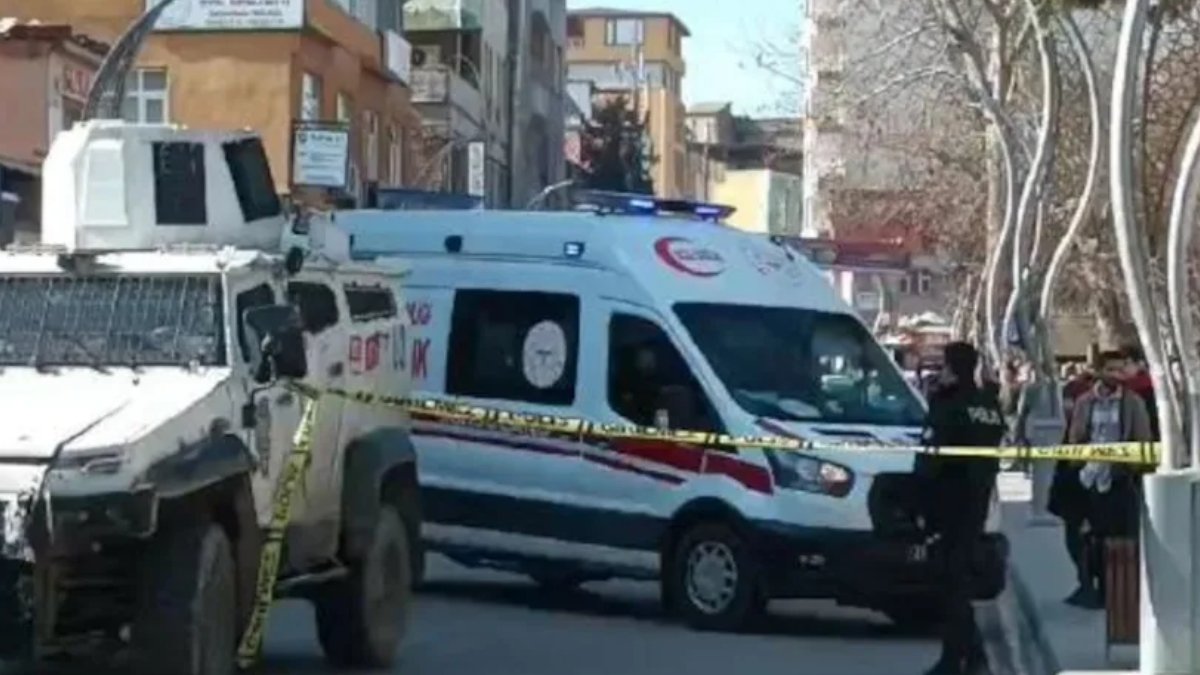 Diyarbakır'da silahlı çatışma: Kulüp başkanı yaralandı