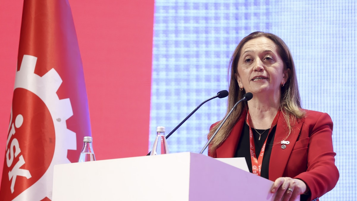 Arzu Çerkezoğlu yeniden DİSK Başkanı seçildi