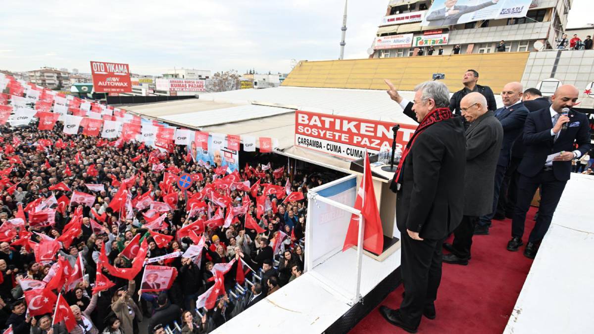 Mansur Yavaş Batıkent’te: “Hükmetmeye gelmedik, hizmet yapmaya geldik”
