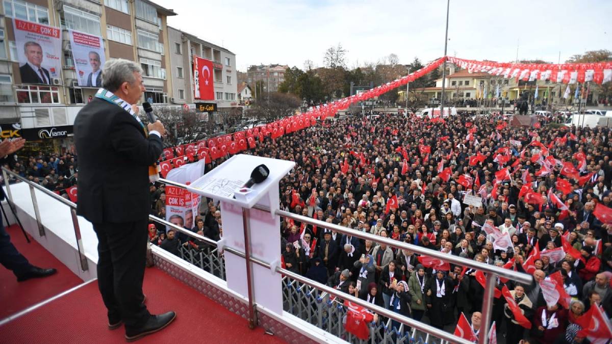 Polatlı Cumhuriyet Meydanı doldu taştı: “İçinde insan olmayan proje bizim gözümüzde proje değil”