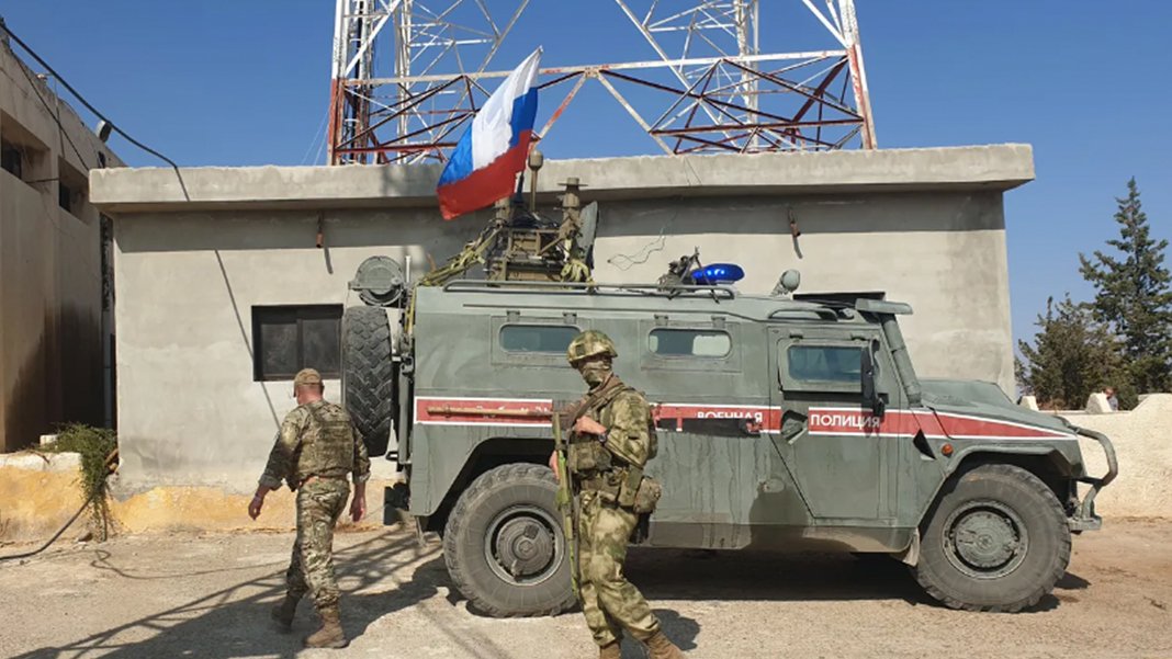 İran ve Hizbullah Suriye'deki Rus İHA operatörlerini eğitiyor