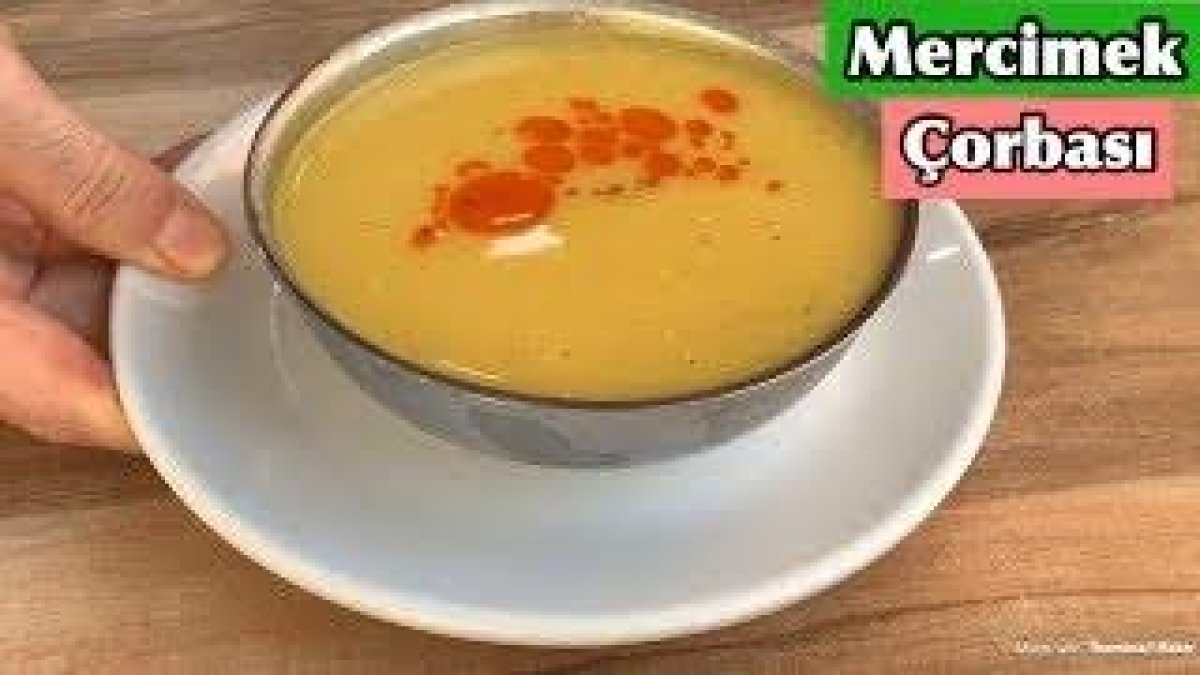 Süzüm süzüm süzülen mercimek çorbasının püf noktası! Blendera ihtiyacınız yok