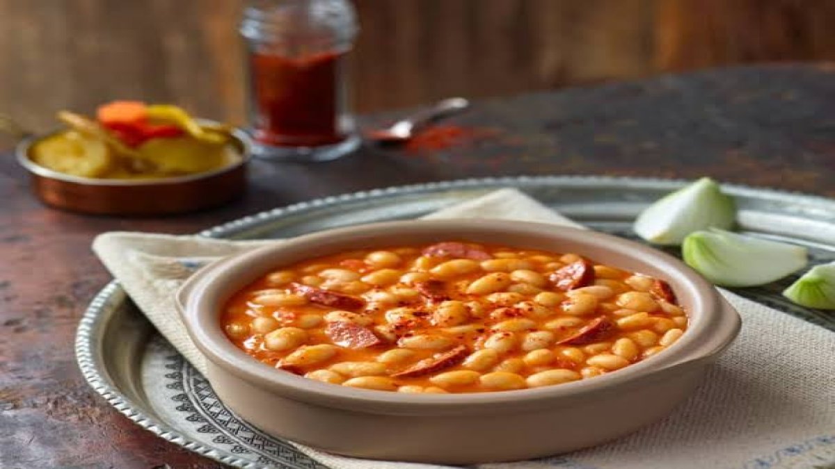 Kuru fasulyeyi böyle yapın ne kabuklanıyor ne gaz yapıyor! Rahatlıkla tabak tabak yiyeceksiniz