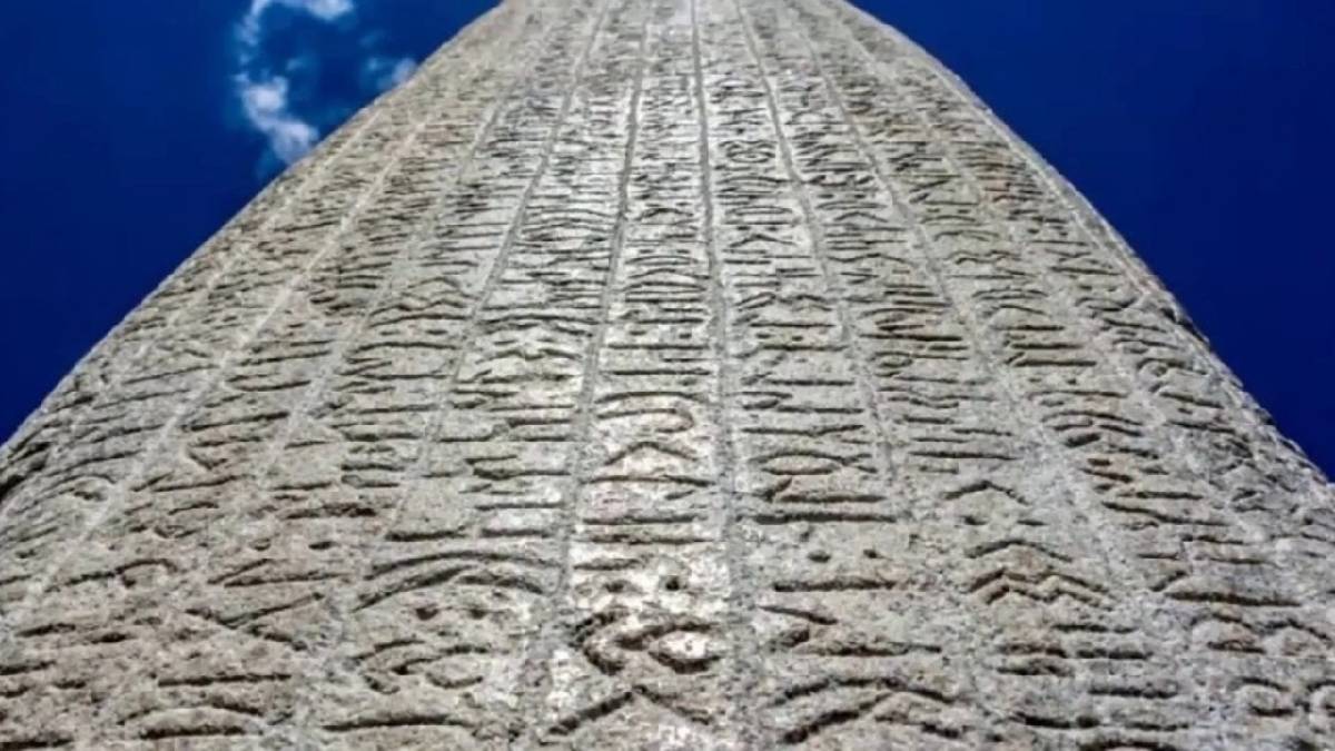 Tarih boyunca Türklerin kullandığı alfabeler