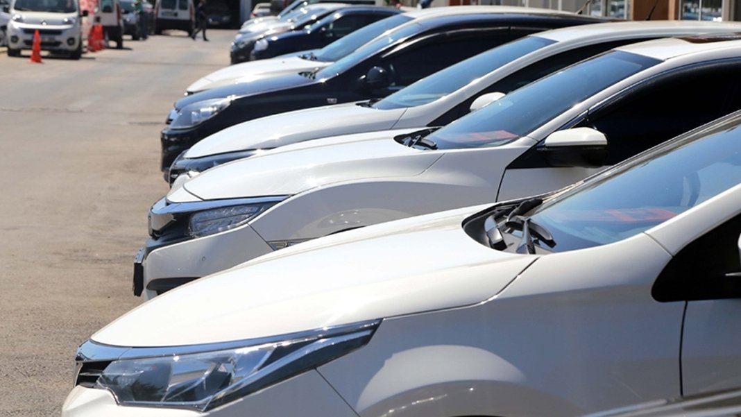 İkinci el otomobilde son durum: Bakan çok ama işler almaya gelince değişiyor