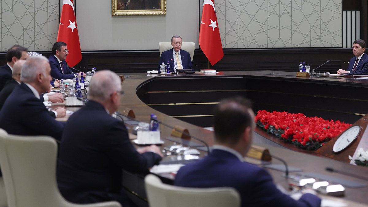 Bakanlar Toplantısı başladı: Gündem öğretmen atamaları