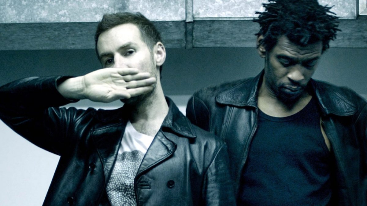 Massive Attack'tan İsrail'e tepki: Tüm Gözler Refah'ta