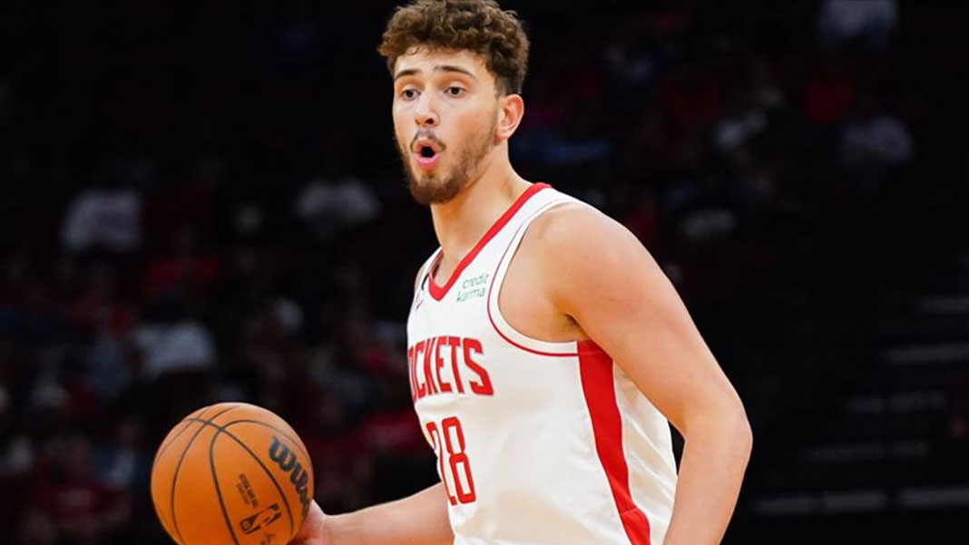 Alperen Şengün harikalar yaratıyor